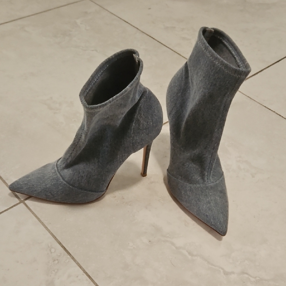 Gianvito Rossi Gray Heeled Boots